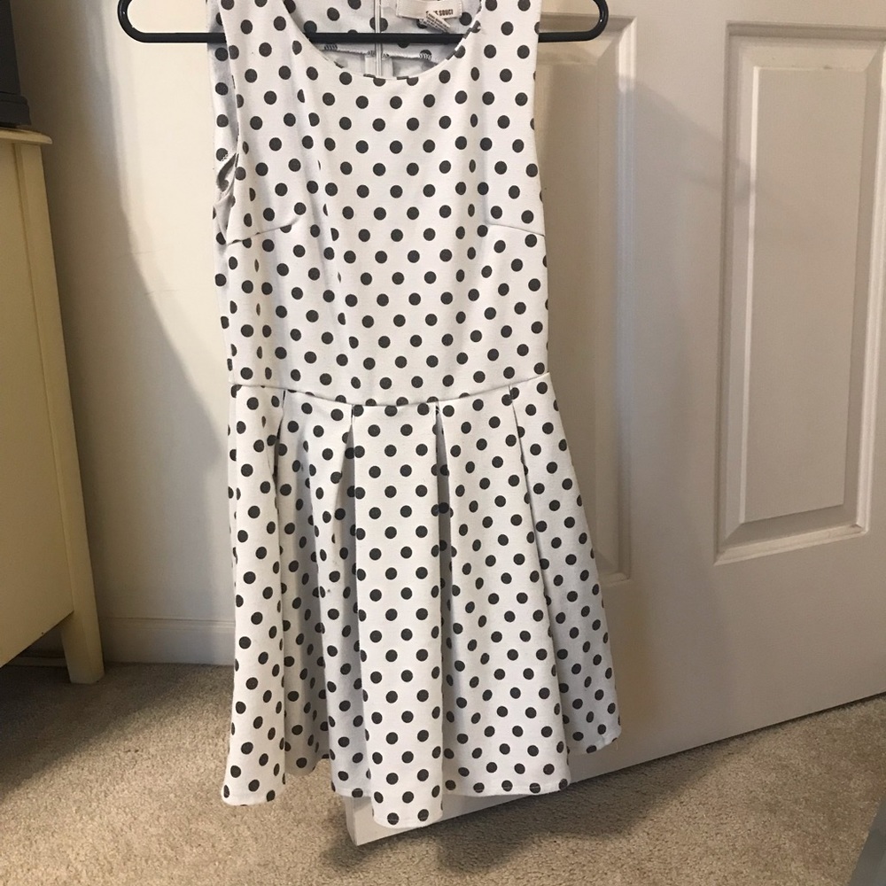 White and black polka dot dress